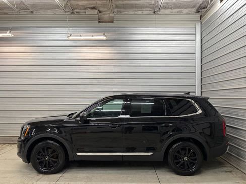 Used 2021 Kia Telluride LX image 8