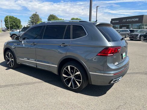 Used 2022 Volkswagen Tiguan SEL R-Line AWD/4WD image 6