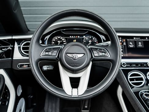 Certified 2024 Bentley Continental GT Speed AWD/4WD image 31