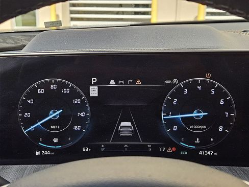 Used 2024 Kia Telluride SX Prestige AWD/4WD image 11