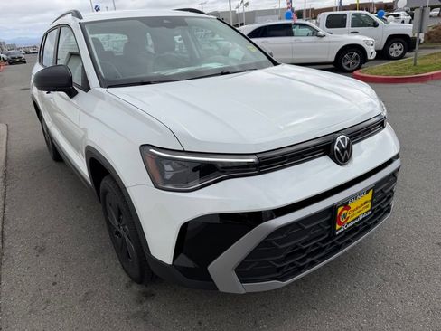 New 2026 Volkswagen Taos S FWD image 8