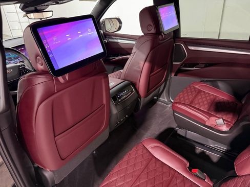 New 2026 Cadillac Escalade Luxury w/ Touring Package AWD/4WD image 45