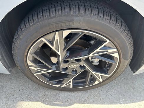 Used 2025 Kia K5 GT-Line w/ GT-Line Premium Package FWD image 12