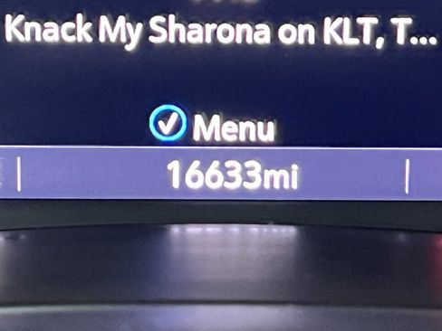 Used 2023 Chevrolet Blazer LT w/ Convenience Package image 5