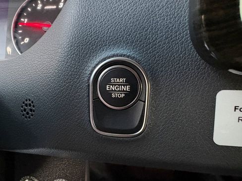 Used 2024 Mercedes-Benz Sprinter 3500 image 15