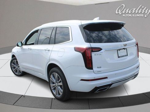 Used 2024 Cadillac XT6 Premium Luxury AWD/4WD image 5