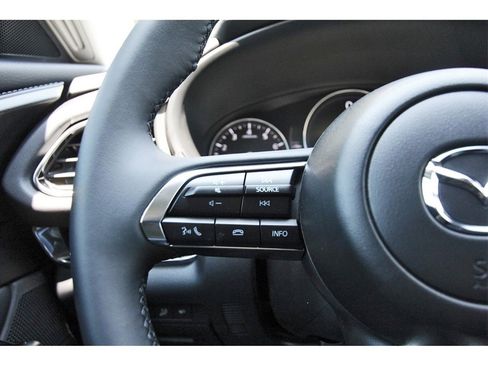 Used 2025 MAZDA CX-30 AWD 2.5 S w/ Preferred Package image 14