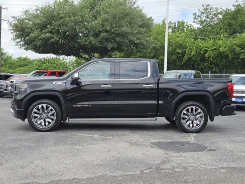 Certified 2024 GMC Sierra 1500 Denali AWD/4WD image 4