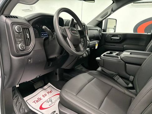 New 2026 GMC Sierra 2500 Pro w/ Convenience Package AWD/4WD image 12