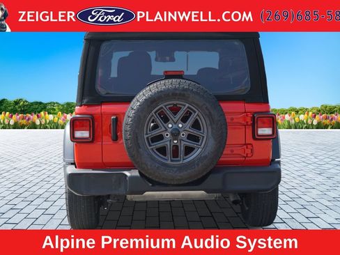 Used 2024 Jeep Wrangler Sport AWD/4WD image 4