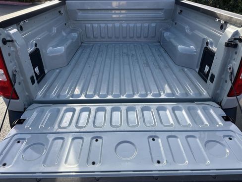 Used 2023 Ford Maverick XL image 19