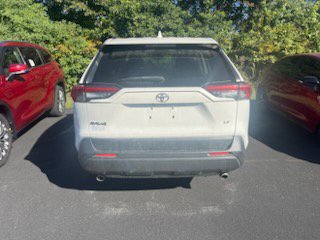 Used 2019 Toyota RAV4 LE w/ All Weather Liner Package FWD image 5