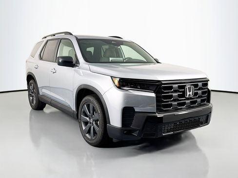 New 2026 Honda Pilot Sport image 3