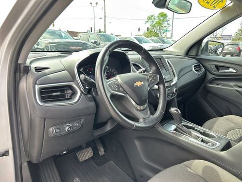 Used 2020 Chevrolet Equinox LT FWD image 34