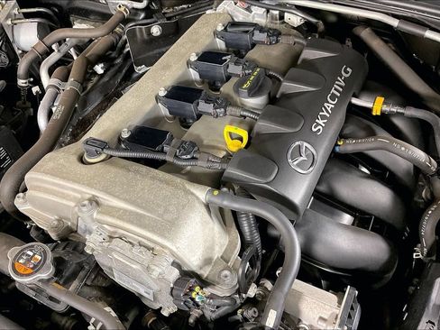 Used 2020 MAZDA MX-5 Miata RF Club RWD image 29