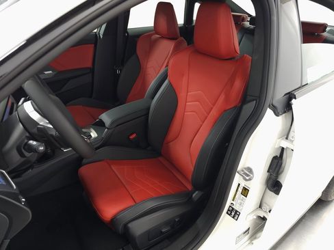 Used 2025 BMW 228i xDrive w/ Technology Package image 13