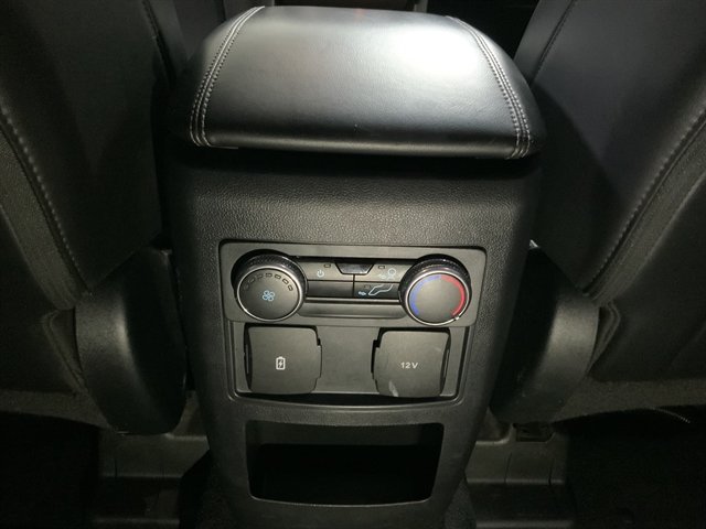 Used 2021 Ford Explorer XLT w/ Equipment Group 202A AWD/4WD image 43