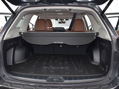 Used 2024 Subaru Forester Touring w/ Pop Package 2 image 25