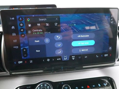 Used 2025 Ford Expedition Active AWD/4WD image 18