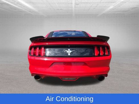 Used 2017 Ford Mustang Coupe RWD image 9
