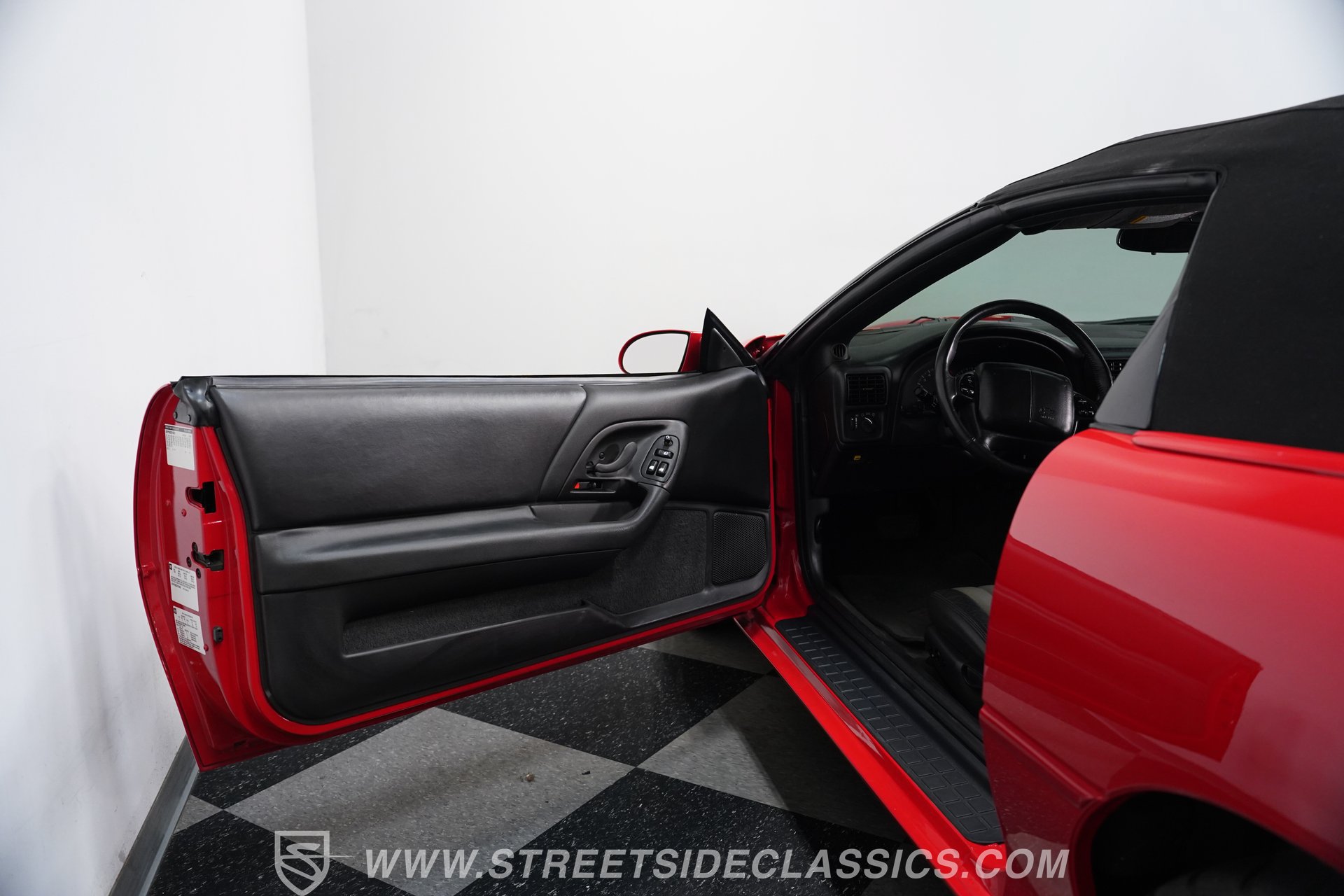 Used 2002 Chevrolet Camaro Z28 w/ SS Performance/Appearance Pkg RWD image 35