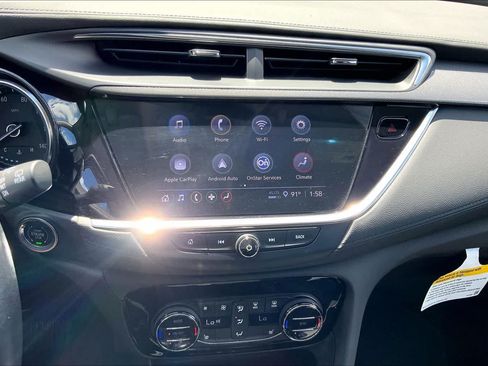 Used 2023 Buick Encore GX Select w/ Sport Touring Package FWD image 34