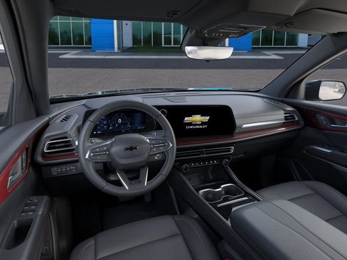 New 2026 Chevrolet Traverse Z71 w/ Driver Confidence Package AWD/4WD image 29