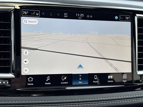 New 2026 Chrysler Pacifica Limited image 33