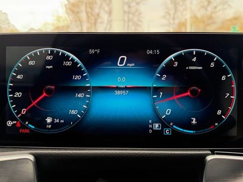 Certified 2022 Mercedes-Benz GLB 250 4MATIC image 17