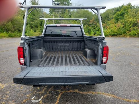 Used 2021 GMC Sierra 1500 Elevation AWD/4WD image 17