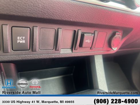 Used 2023 Toyota Tacoma SR AWD/4WD image 18