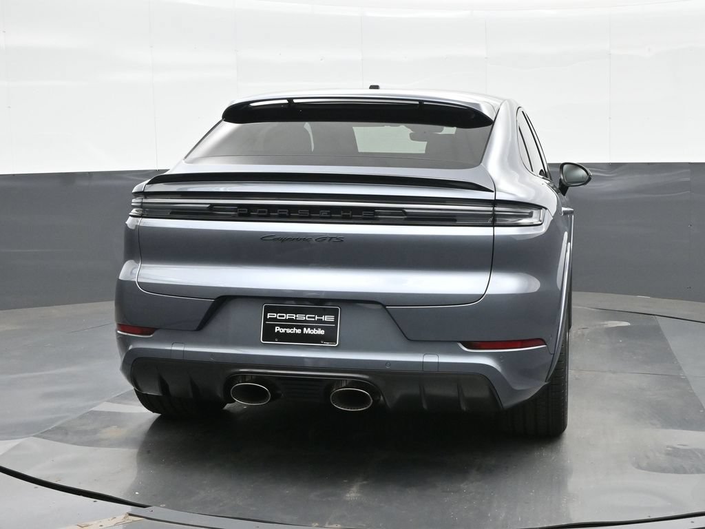 Certified 2026 Porsche Cayenne GTS AWD/4WD image 6