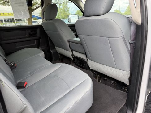Used 2016 RAM 2500 Tradesman w/ Chrome Appearance Group AWD/4WD image 27