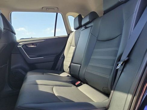 Used 2025 Toyota RAV4 Limited w/ Advanced Technology Package image 20