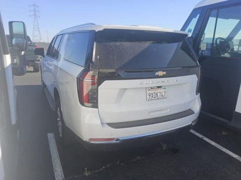 Used 2026 Chevrolet Suburban LS AWD/4WD image 7