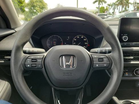 Used 2025 Honda HR-V LX image 19
