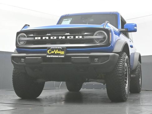 Used 2022 Ford Bronco Outer Banks w/ Sasquatch Package AWD/4WD image 48