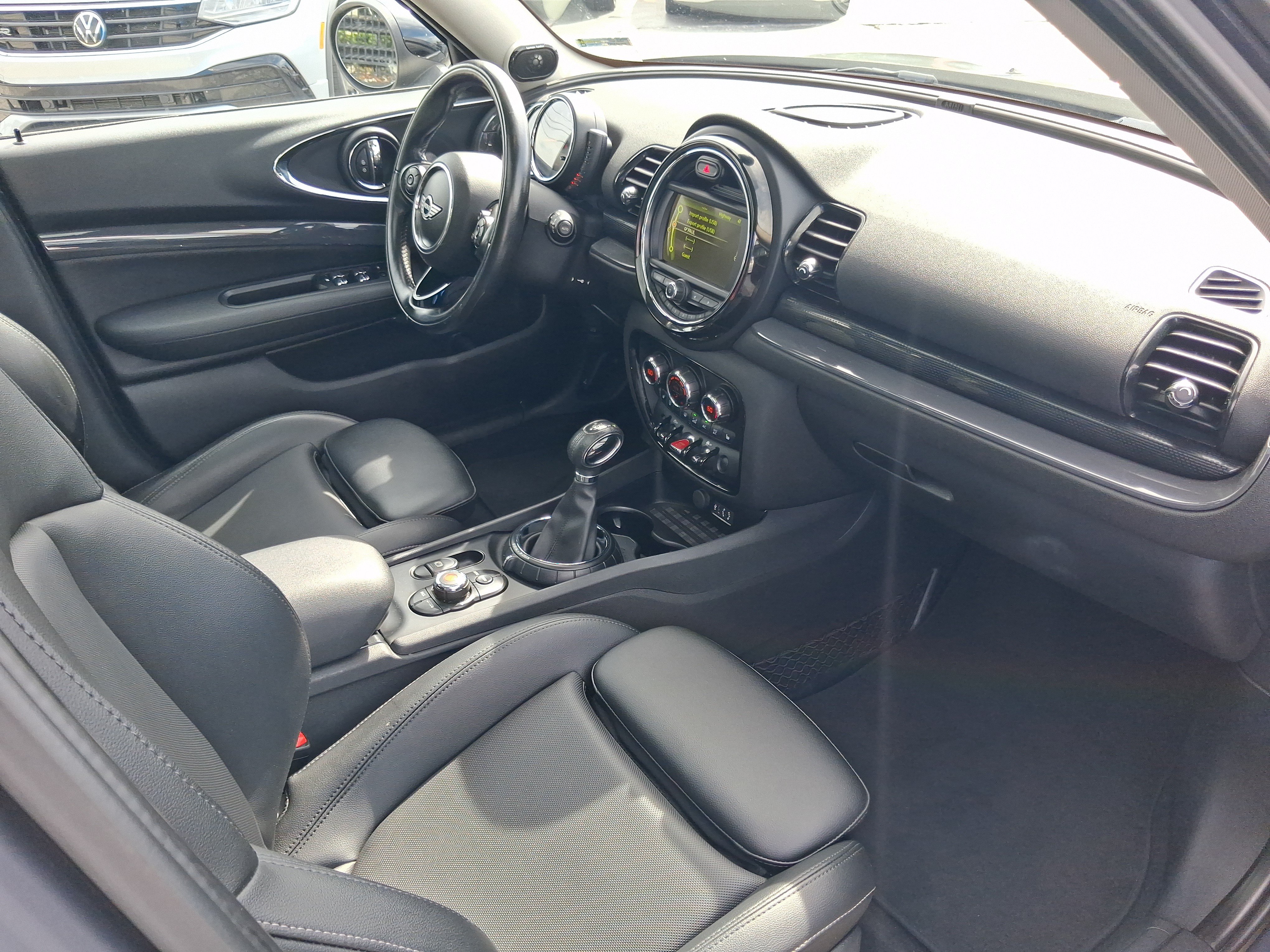 Used 2017 MINI Cooper Clubman S AWD/4WD image 31