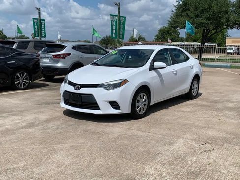 Used 2016 Toyota Corolla L FWD image 4