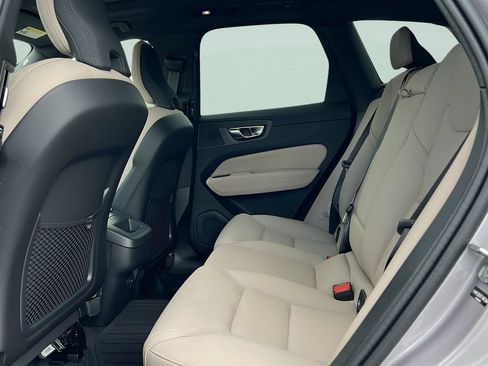 New 2026 Volvo XC60 B5 Plus w/ Climate Package AWD/4WD image 9