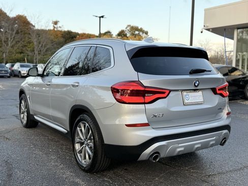 Used 2019 BMW X3 xDrive30i w/ Premium Package image 11