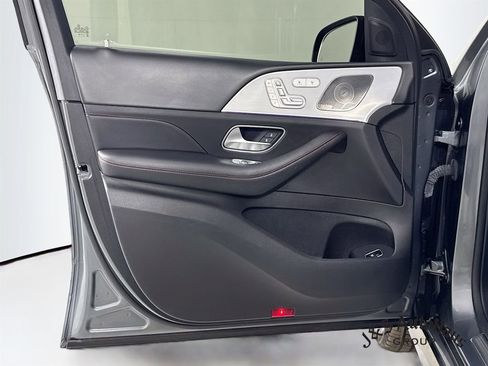 Used 2022 Mercedes-Benz GLE 53 AMG GLE 53 AMG image 22