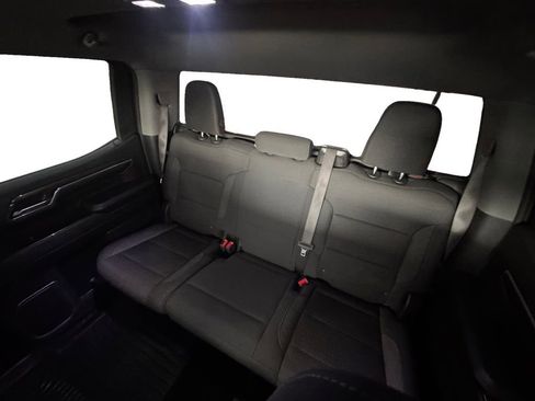 Used 2024 Chevrolet Silverado 1500 LT w/ Z71 Off-Road Package image 14