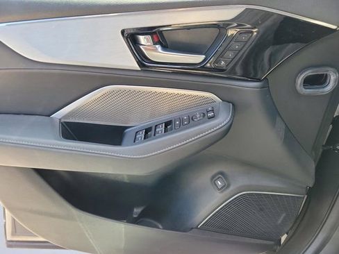 Certified 2024 Acura MDX FWD w/ Technology Package image 12