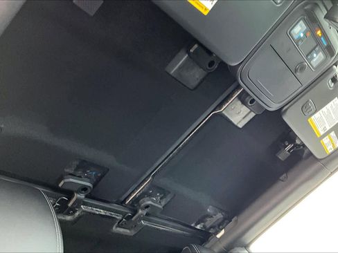 Certified 2025 Ford Bronco Outer Banks image 14