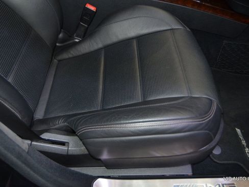 Used 2011 Mercedes-Benz S 63 AMG image 18