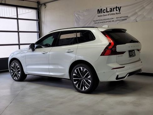New 2026 Volvo XC60 T8 Ultra w/ Protection Package Premier AWD/4WD image 3