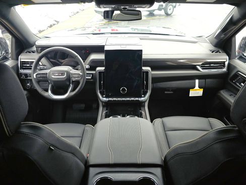 New 2026 GMC Yukon Elevation w/ LPO, Floor Liner Package image 19