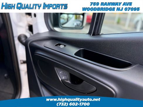 Used 2020 Mercedes-Benz Sprinter 1500 image 38