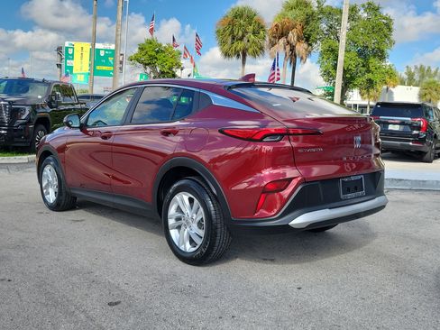 Used 2024 Buick Envista Preferred w/ Convenience II Package image 7